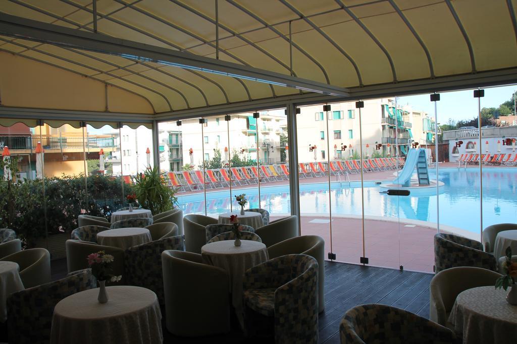 Hotel Paco Pietra Ligure Exterior photo